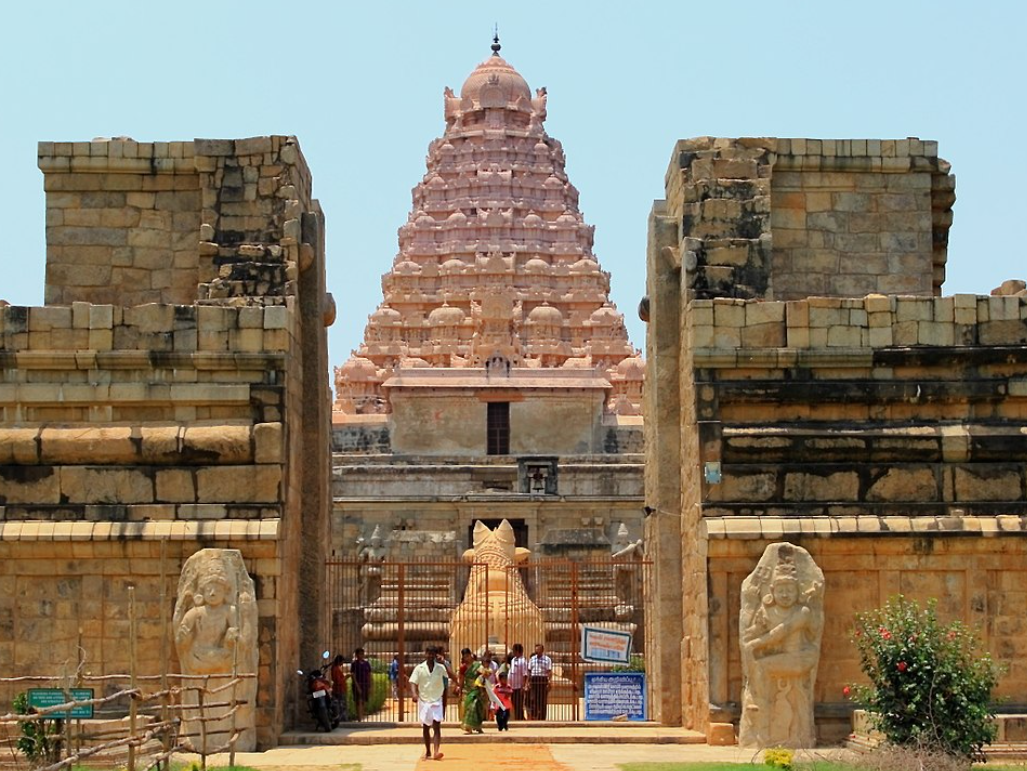 15 Nights 16 Days South India Palaces - Temples Tour