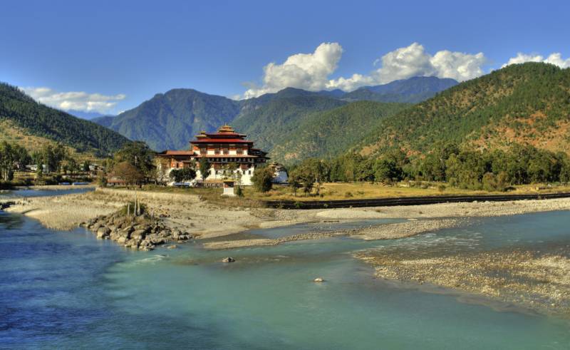 Explore Central Bhutan 7 Nights - 8 Days Tour Image