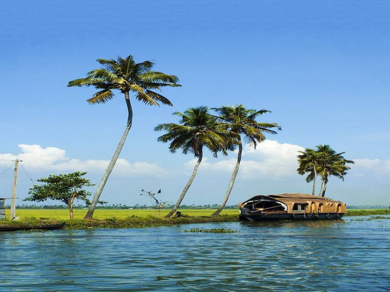 5 Nights 6 Days Kerala Tour Package