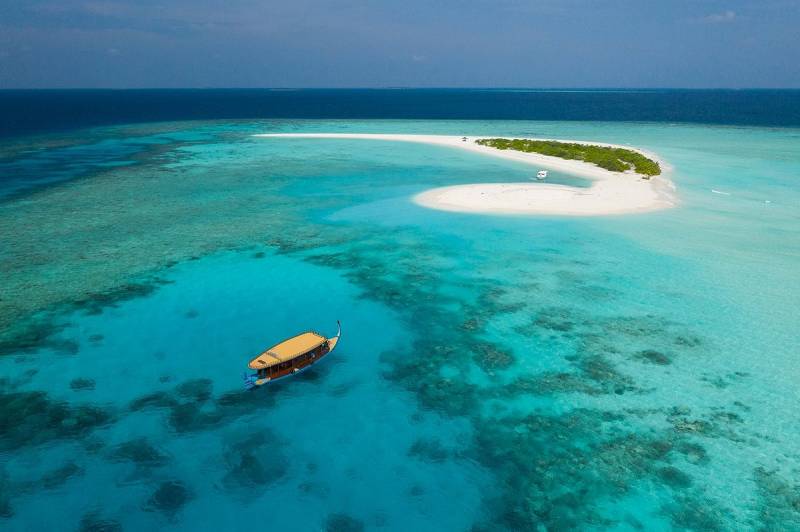 5 Nights Romantic Getaway At Brennia Kottefaru Resort - Maldives Tour
