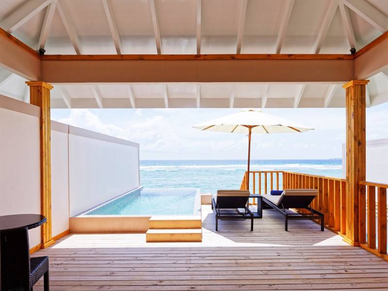 5 Nights Romantic Getaway At Brennia Kottefaru Resort - Maldives Tour