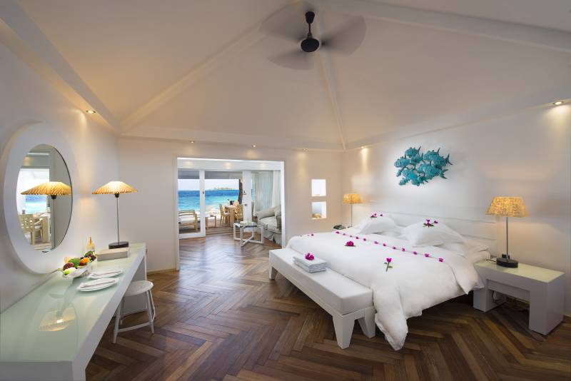 2 Nights Beach Villa & 1 Night Water Villa Maldives all Inclusive Package