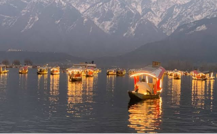 5 Nights - 6 Days Katra Srinagar Tour Package