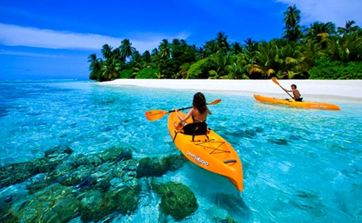 3 Ights/ 4 Days Delhi  to Lakshadweep   Tour Package