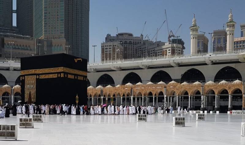 19 Nights - 20 Days Umrah Tour Package