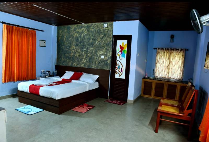 Golden September package