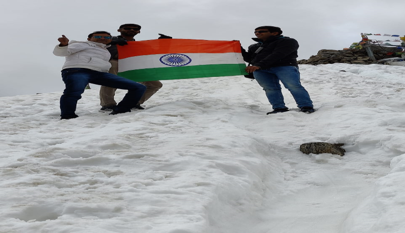 4 Nights 5 Days Tour Package To Kashmir