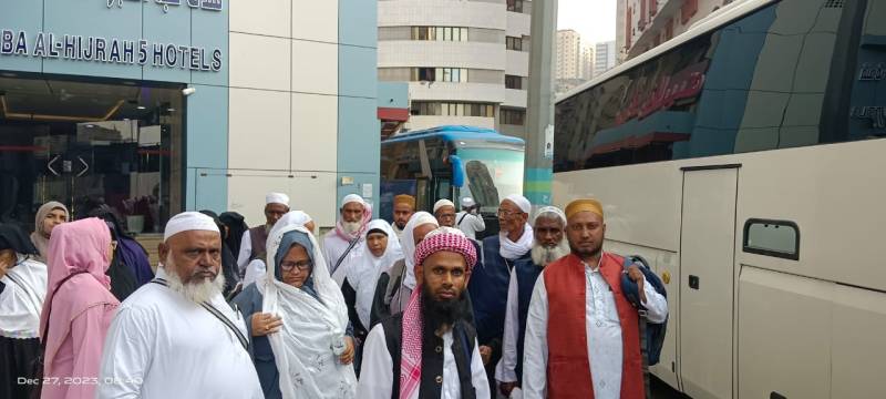 15 Days Umrah Tour Package Lucknow to Jeddah