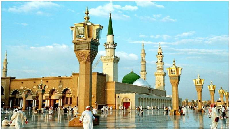 14 Night 15 Days Budget Umrah Package Ex Delhi
