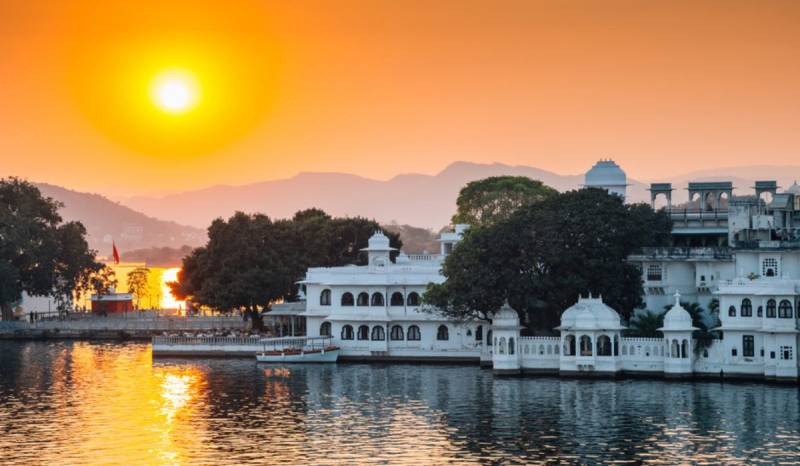 7 Days Golden Triangle With Udaipur Tour