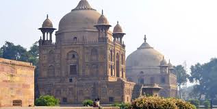 4 Nights 5 Days Prayagraj, Ayodhya & Varanasi Tour Package From Jhansi