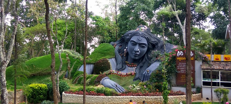 1 Night 2 Days Bengaluru to Chikmagalur Tour Pacage