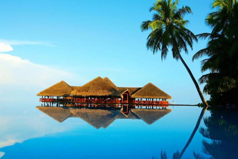 3 Nights 4 Days Delhi to Maldives Tour Package
