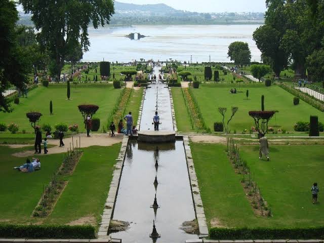 7d - 6n Couple Package Srinagar to Srinagar