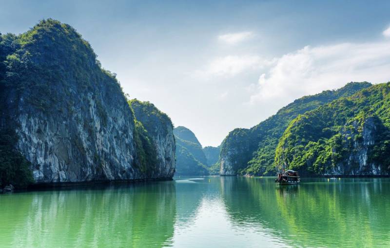 Vietnam in 7 Days - Best of Vietnam package Tour 7 Day Trip
