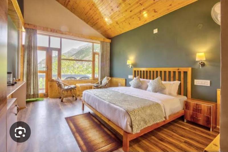 3 nights 4 days Delhi to Shaita Dhar Valley