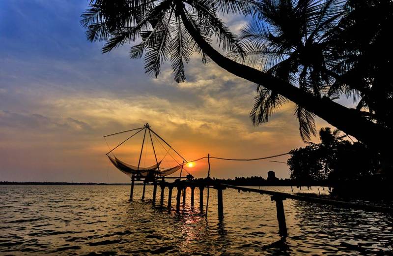 5 Days Cochin - Munnar - Alleppey Tour