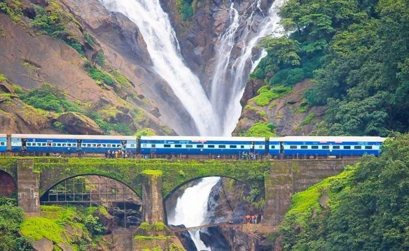 3 Night 4 Day Dhudhsagar Waterfall - South Goa Package