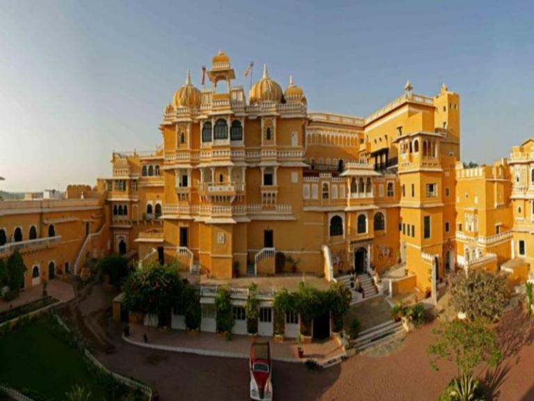 8 Days Jaipur - Deogarh - Kumbhalgarh - Udaipur - Bundi Tour