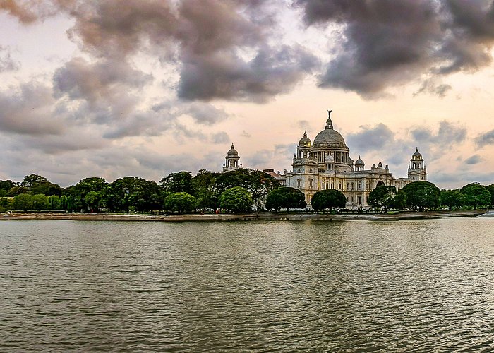 1 Night - 2 Days Kolkata Tour Package