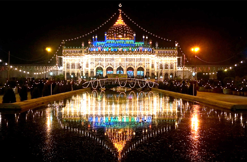 Lucknow - Ayodhya - Allahabad - Varanasi Tour Package 4 Night 5 Days
