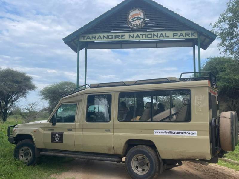 2 DAYS TARANGIRE AND LAKE MANYARA