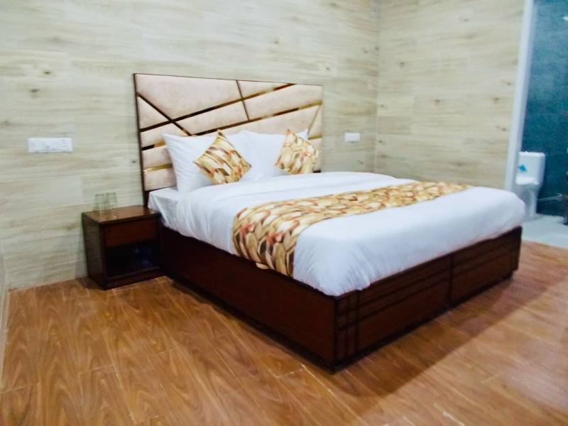 1 Night 2 Days Kasauli Yoga Squad