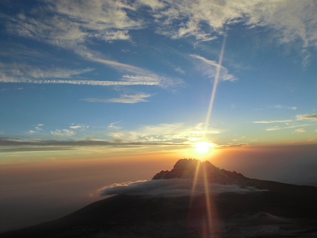 6 days Kilimanjaro Climbing Machame route