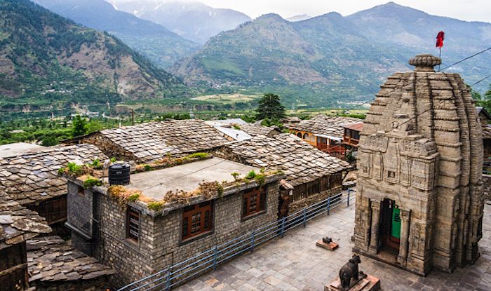 3 N/ 4 Holiday Package by  Dzire Cab Delhi to Delhi for 2 Adults Delhi-  Manali-3N- Delhi