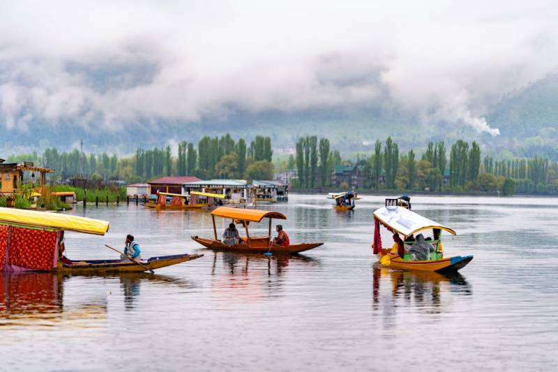 4 Nights  5 Days Kashmir Tour Package