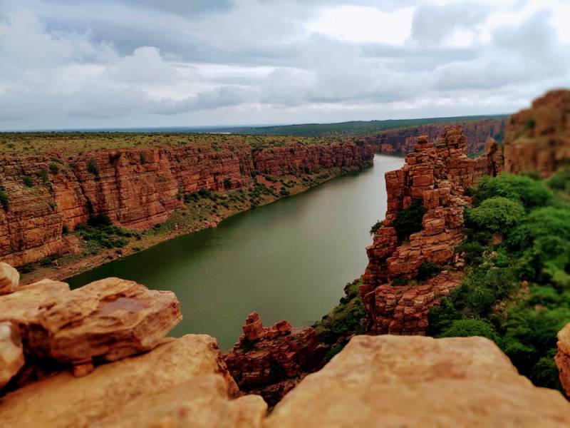 1 Night - 2 Day Gandikota Package