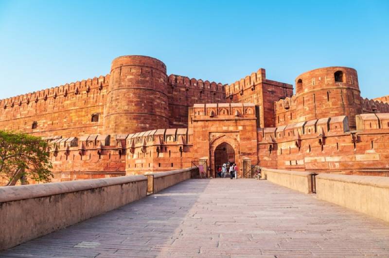 Same Day Taj Mahal & Agra Fort Tour By Car From Delhi