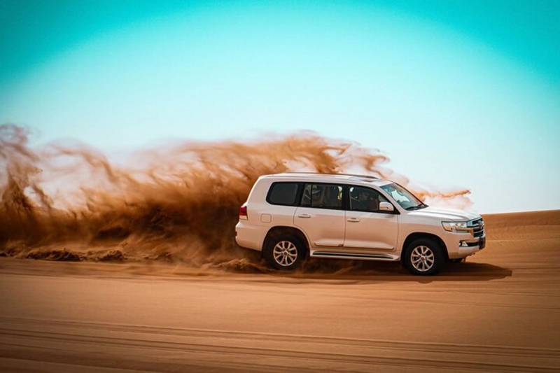 Dubai Evening Desert Safari With BBQ Dinner at Desert Point