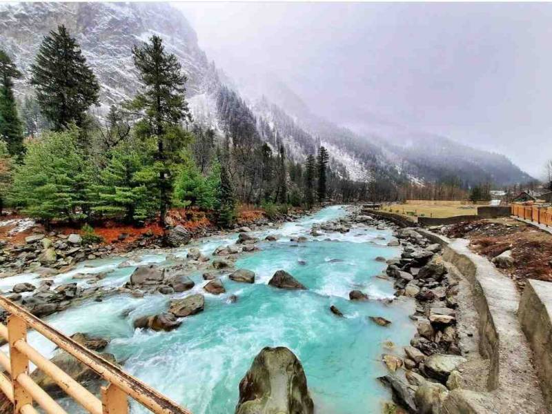 Kashmir Winter Trip Christmas and New Year 4N 5D