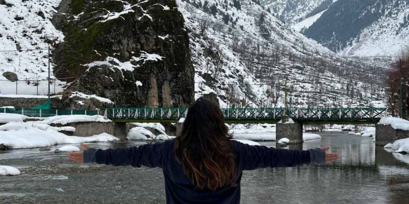 Kashmir Winter Trip Christmas and New Year 4N 5D