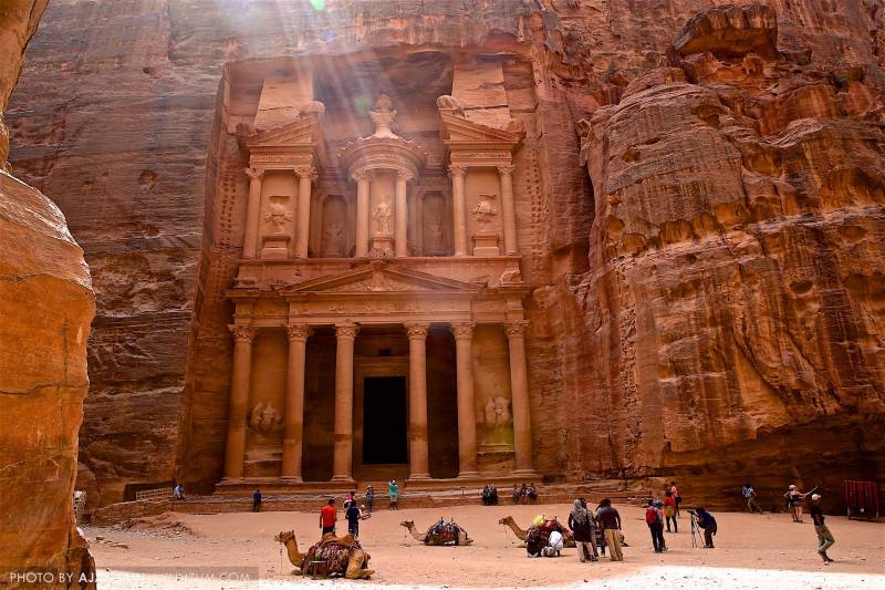 Jordan Unveiled: 8 Days of Ancient Wonders & Desert Adventures