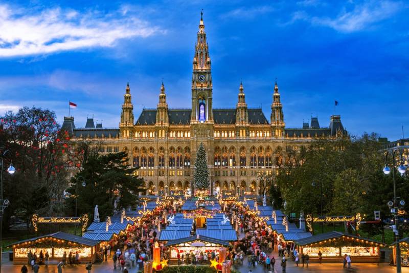 Christmas Fun In Vienna 5N - 6D Tour