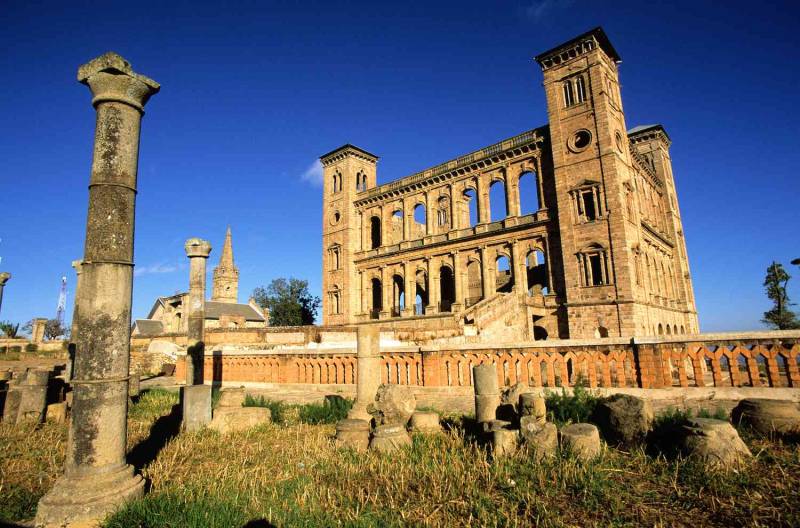 5N 6D Antananarivo - Madagascar Package