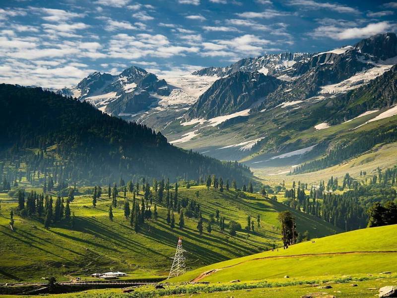 5 Nights 6 Days Kashmir Tour Package (Srinagar to Srinagar)