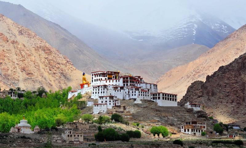 Leh Ladakh 8 Nights - 9 Days Tour