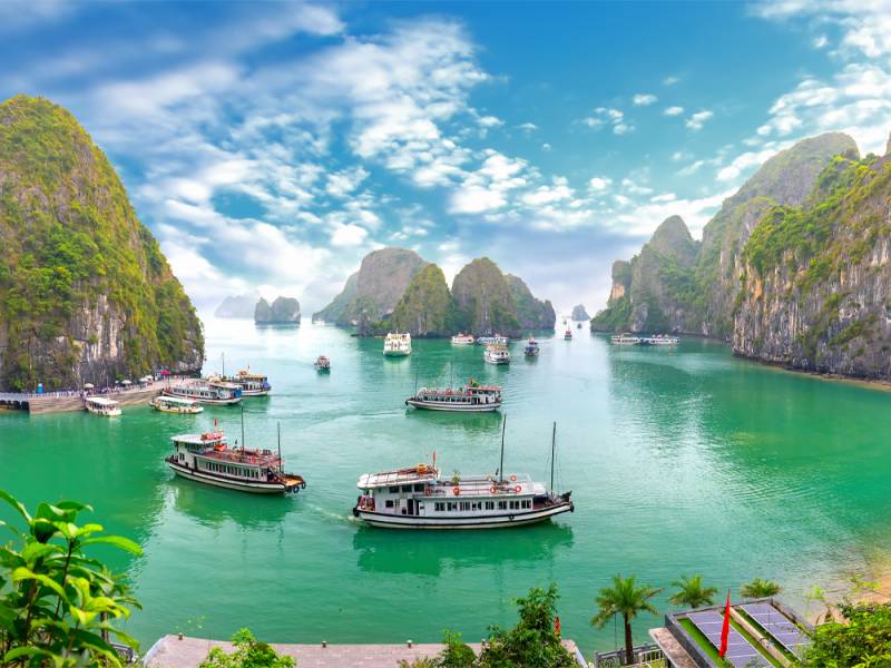 Wonders Of Vietnam Package