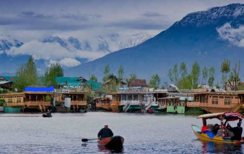 3N 4D Kashmir Autumn Carnival Tour