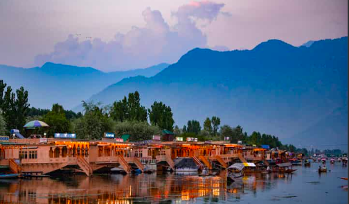 Splendid Kashmir Tour