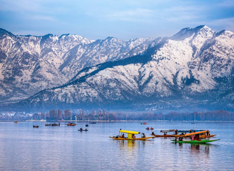 Semi Deluxe Kashmir Tour Package 3N 4D Image