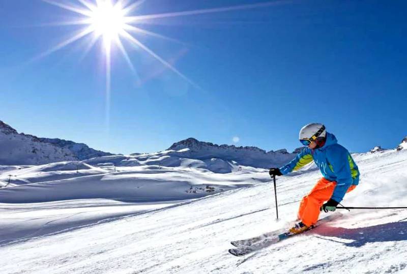 Auli Skiing And Adventure Tour Package Image