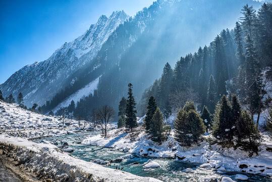 5 Nights 6 Days Kashmir Tour