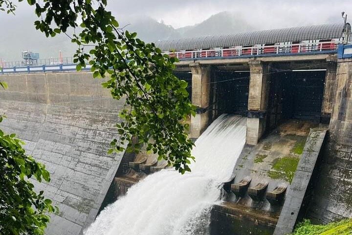 Cochin - Munnar Packages