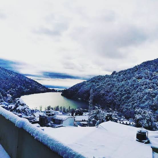 3 Days 2 Night Lucknow to Nainital & Neem Karori Dham