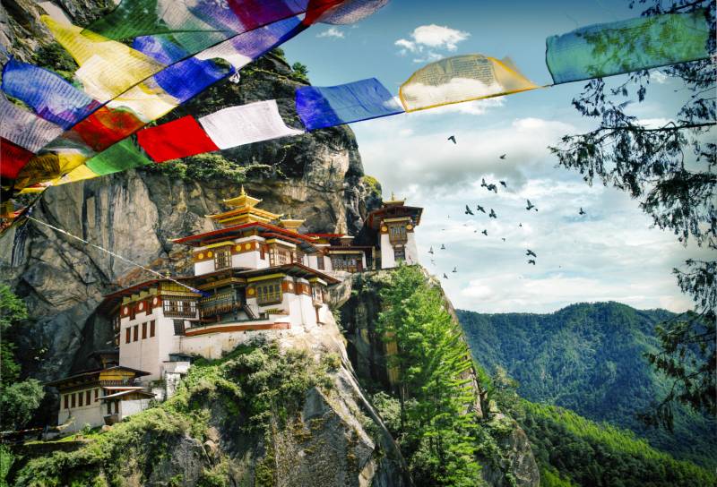 06 Days Bhutan Tour - In and Ex Paro