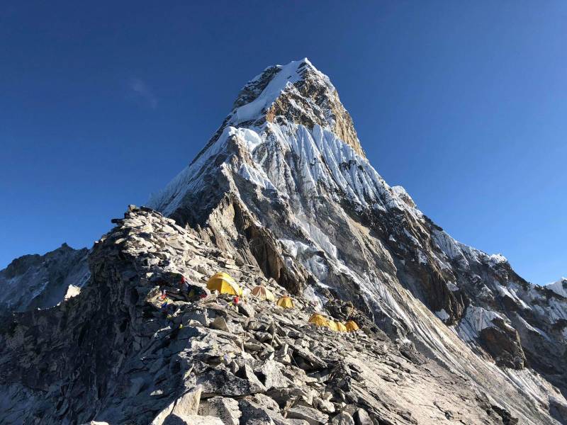 Conquer The Jewel - Ama Dablam Expedition 30 Days Tour